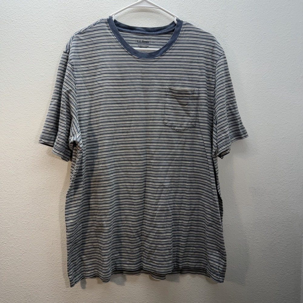 LL Bean Men's T-shirt XL Striped Slightly Fitted Blue Casual Crewneck Pocket - Picture 1 of 3